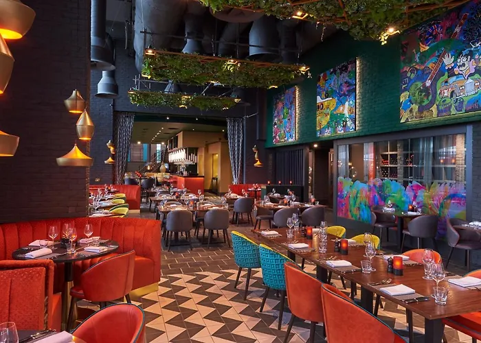 Best Family Hotels with Pool in Liverpool