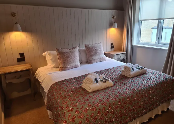 Finest Hotels in Picturesque Tetbury, Cotswolds
