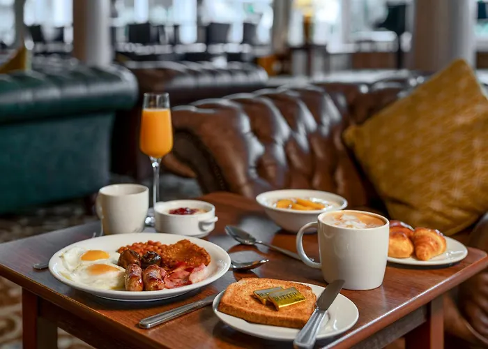 Best Hotels with Entertainment in Bournemouth